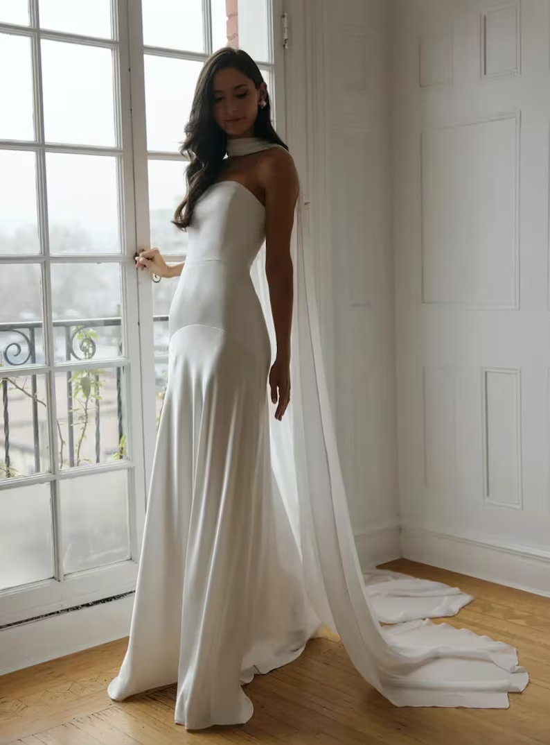 Celeste Shoulder Veil