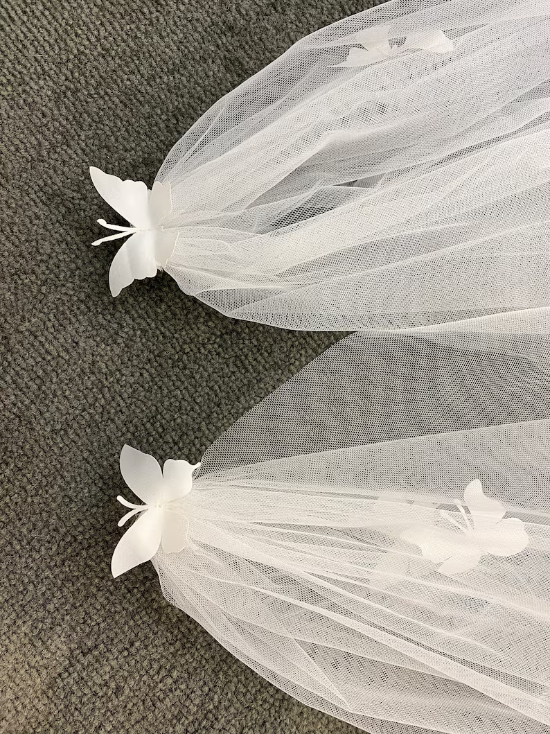 Virelle Cape Veil