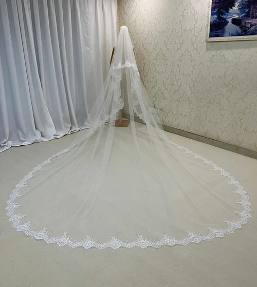 Aurevelle Veil