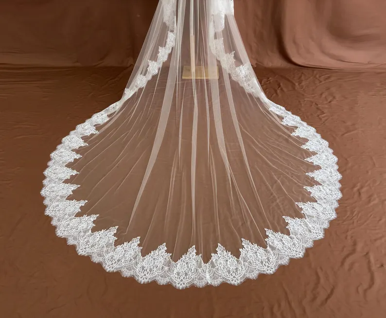 Arabella Veil