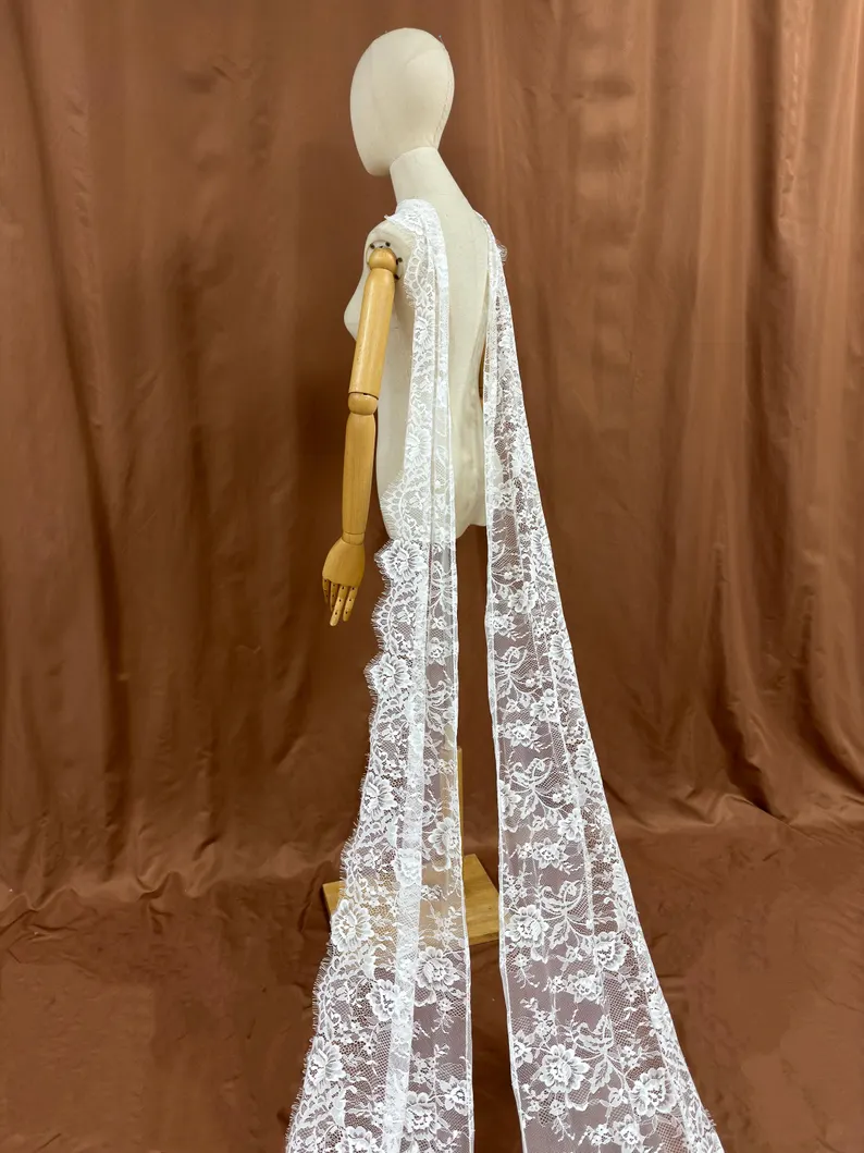 Liora Lace Veils