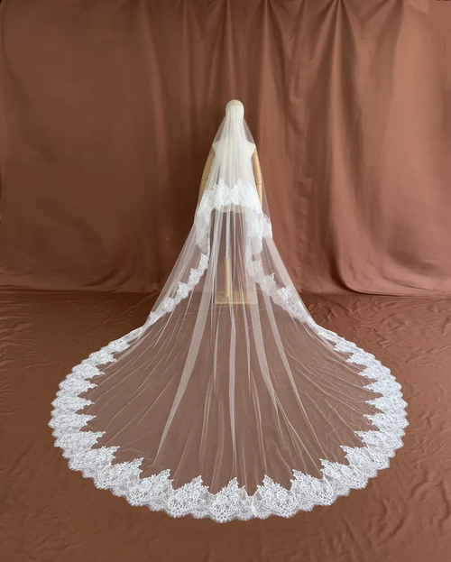 Arabella Veil