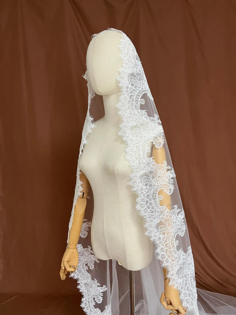 Aveline Veil