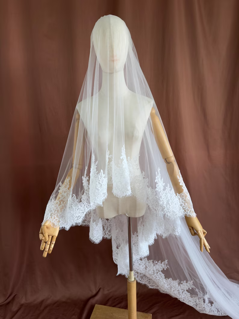 Lucienne Veil