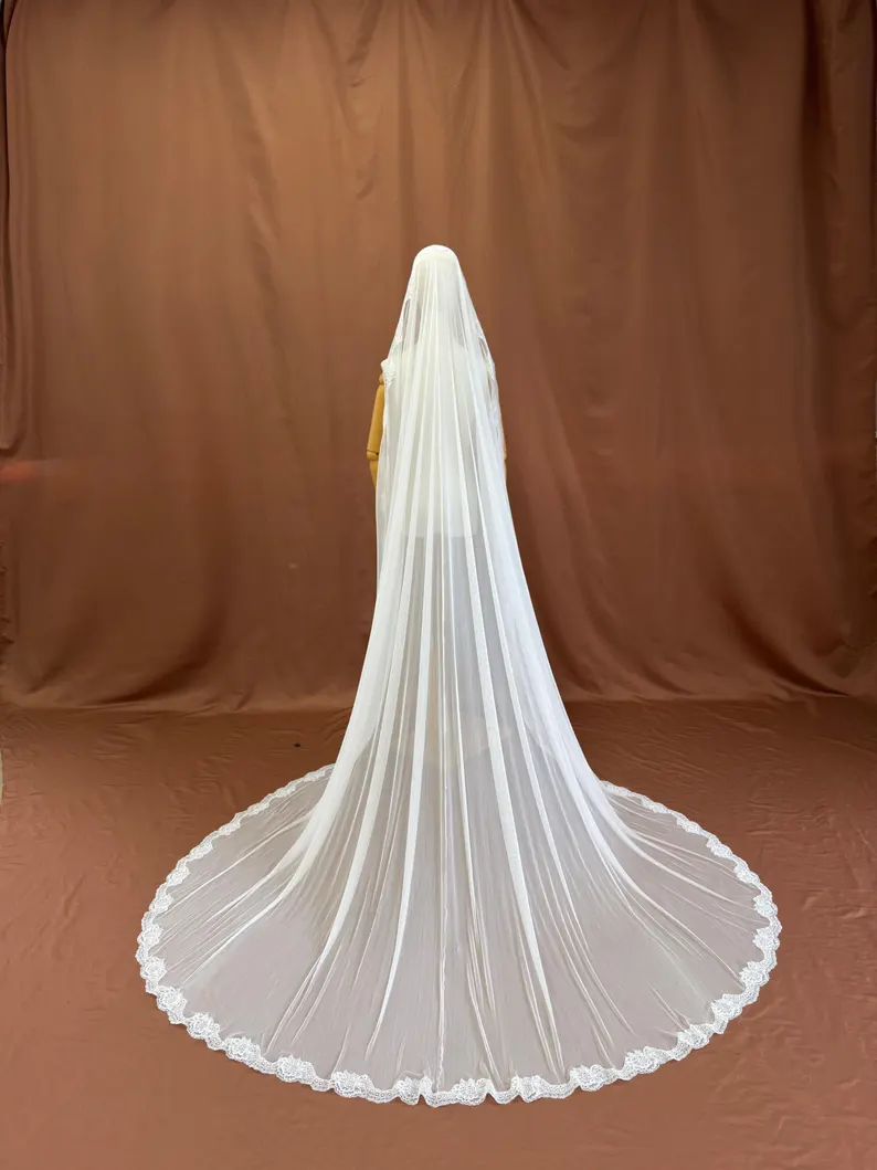 Aureline Long Veil