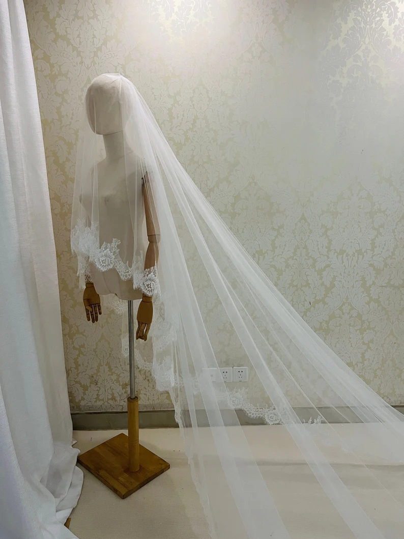 Aurevelle Veil