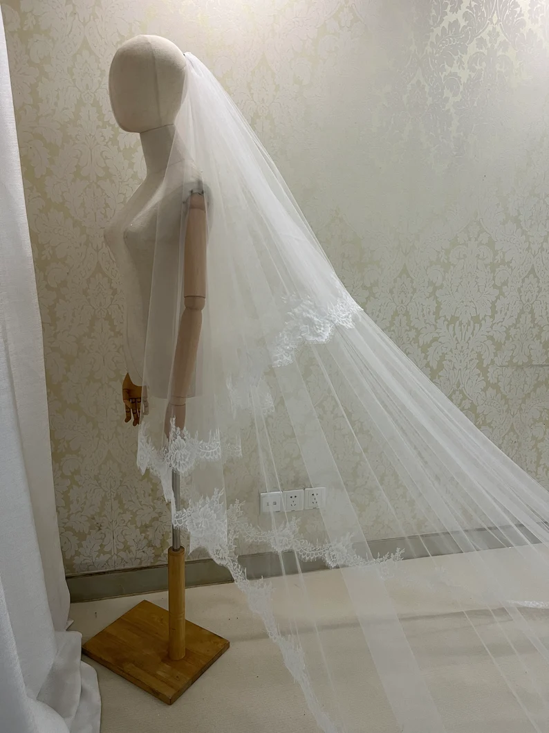 Aurevelle Veil