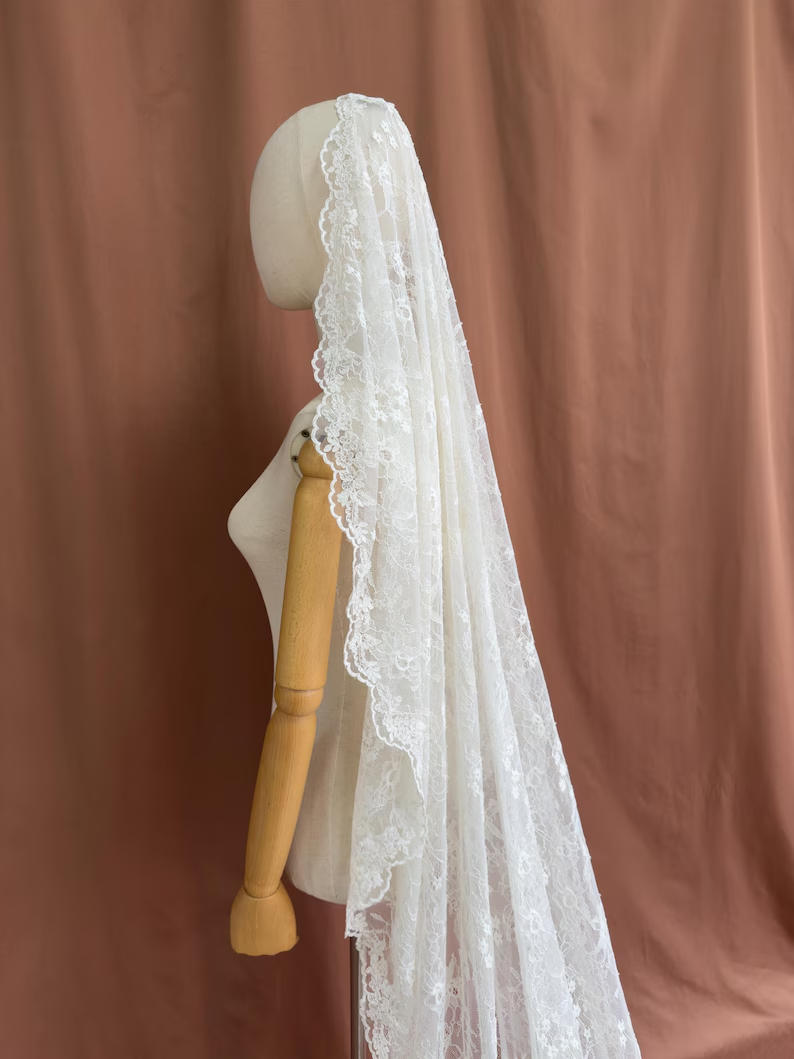 Seraphine Veil