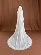 Evelisse Veil