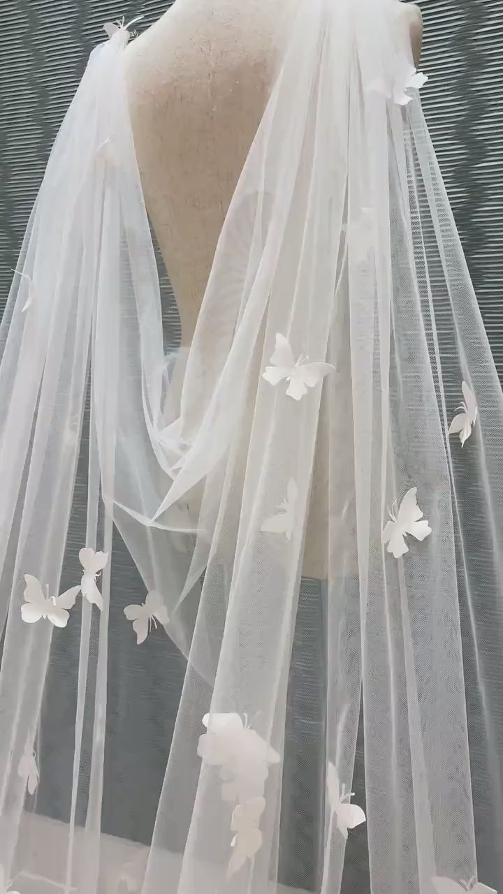 Virelle Cape Veil