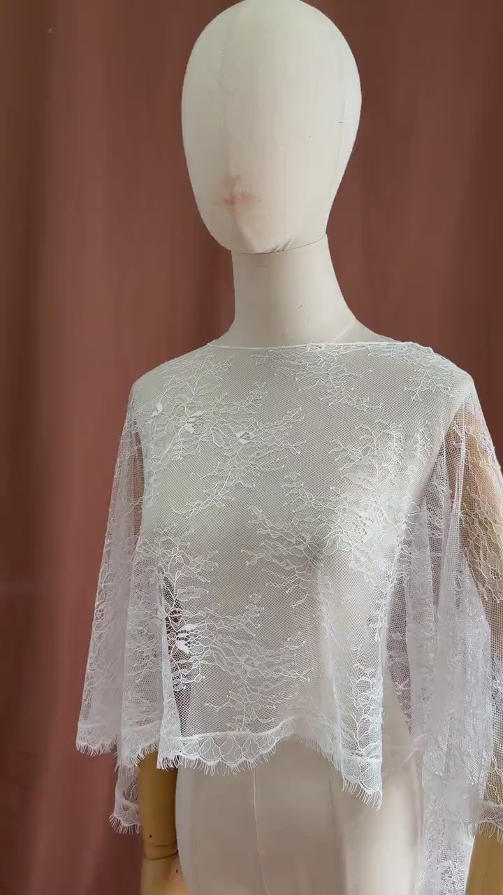 Elowra Lace Cape
